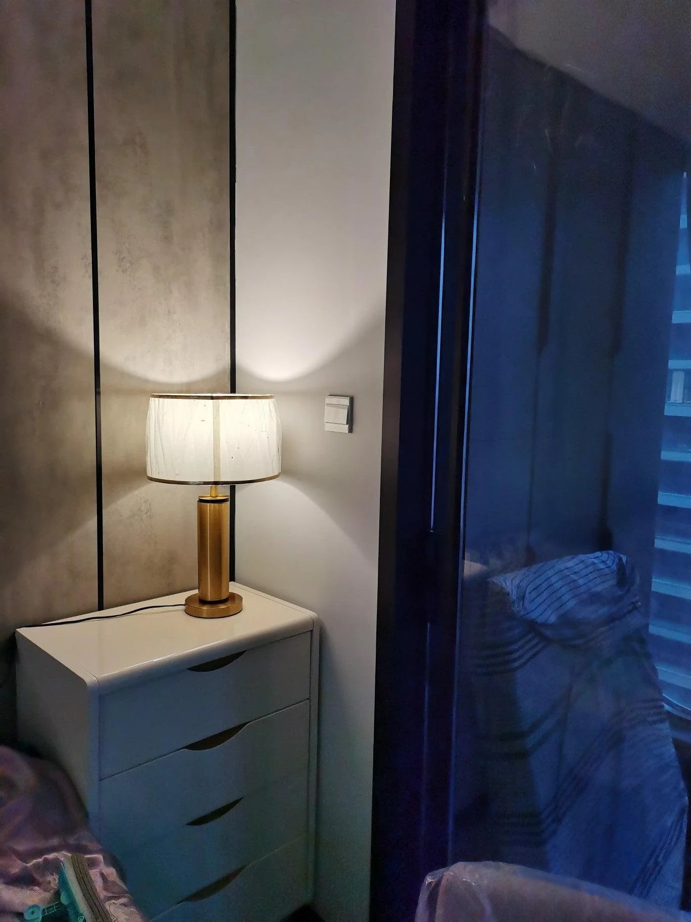 Jaspar Table Lamp - Yiarolight