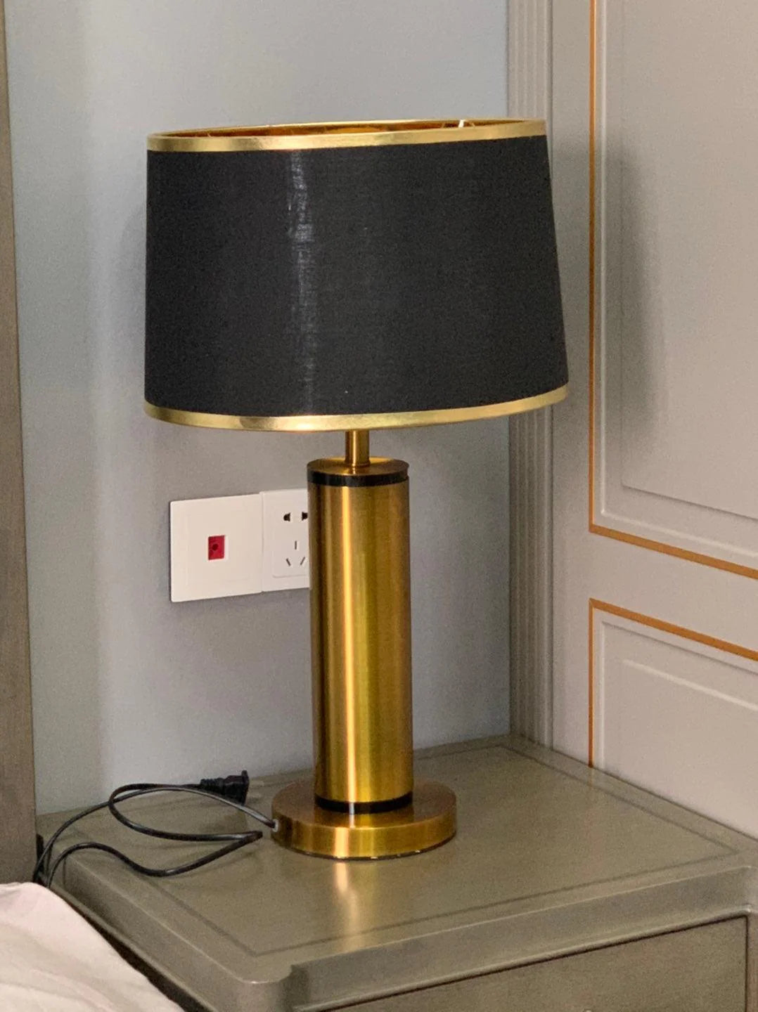 Jaspar Table Lamp - Yiarolight