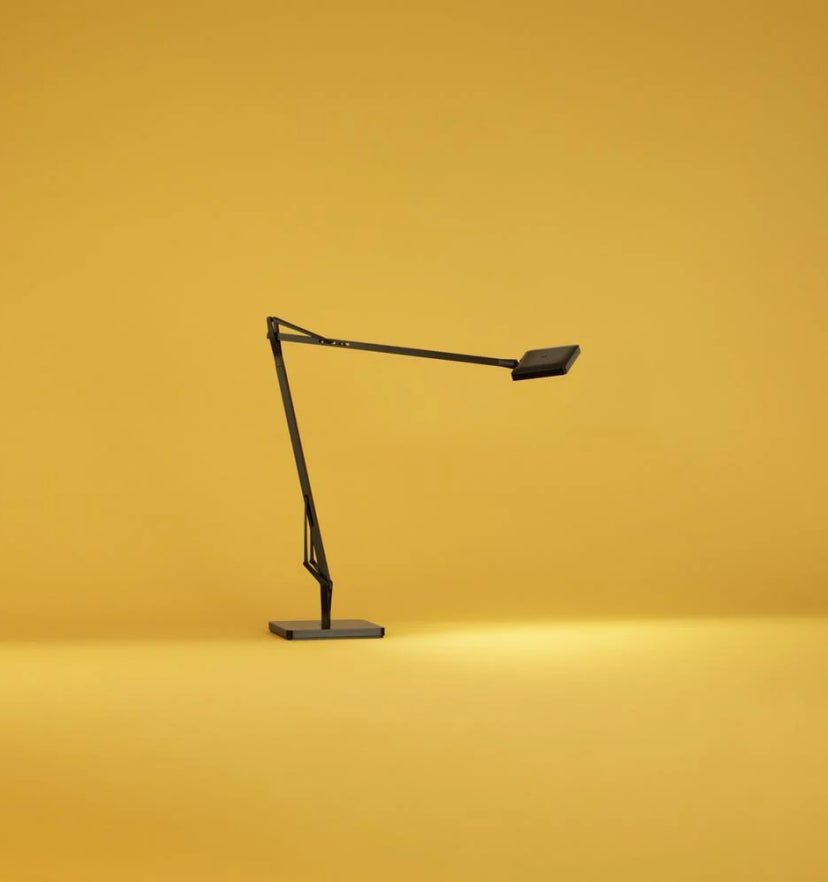 Edge Table Lamp - Yiarolight
