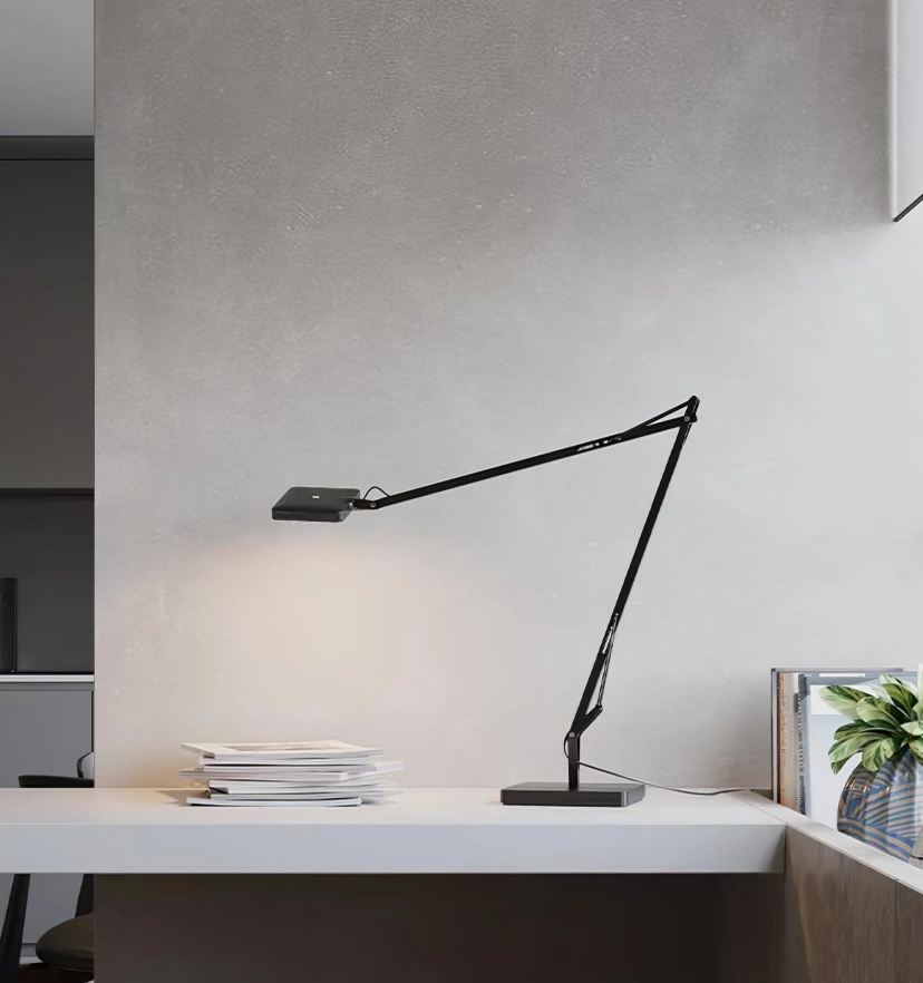 Edge Table Lamp - Yiarolight