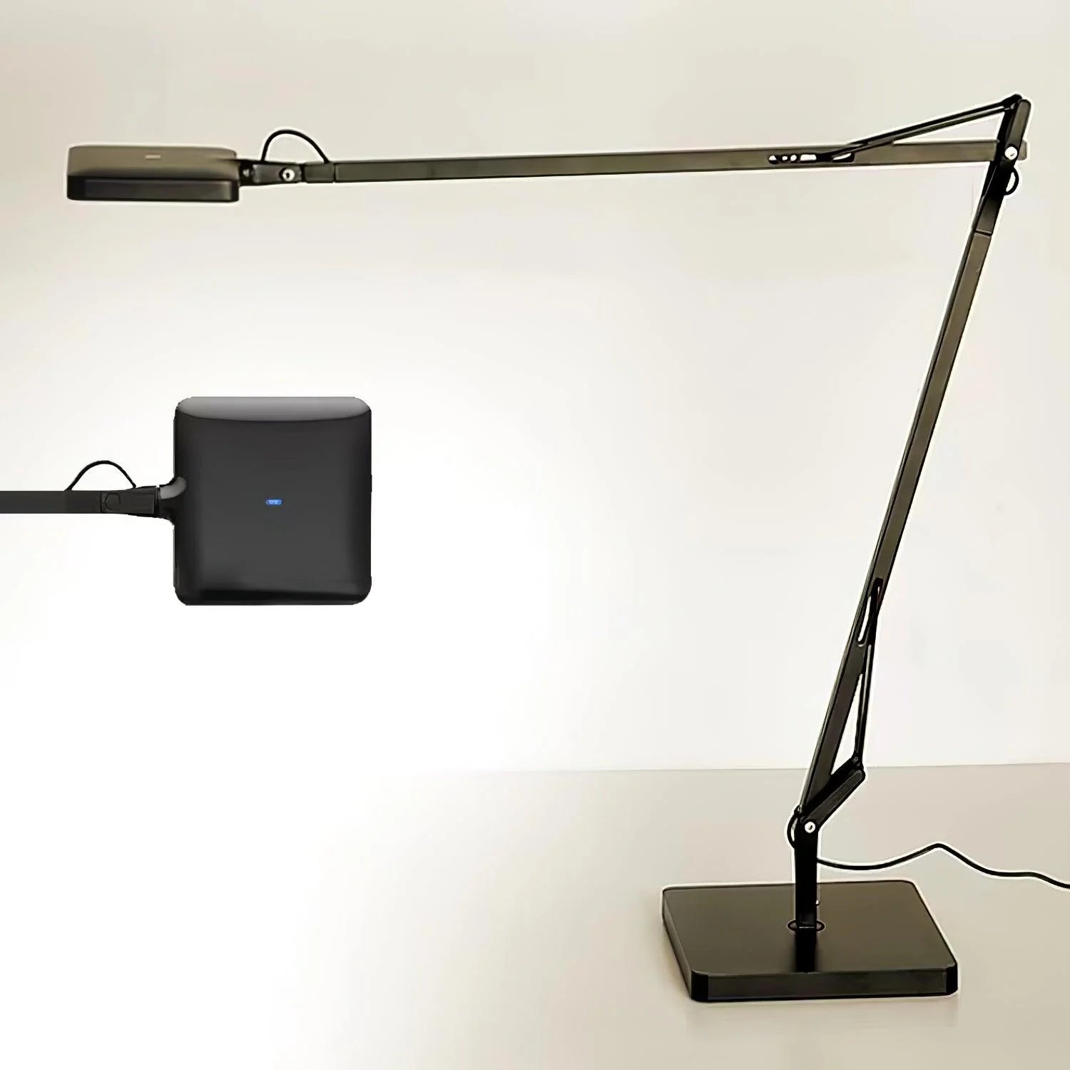 Edge Table Lamp - Yiarolight
