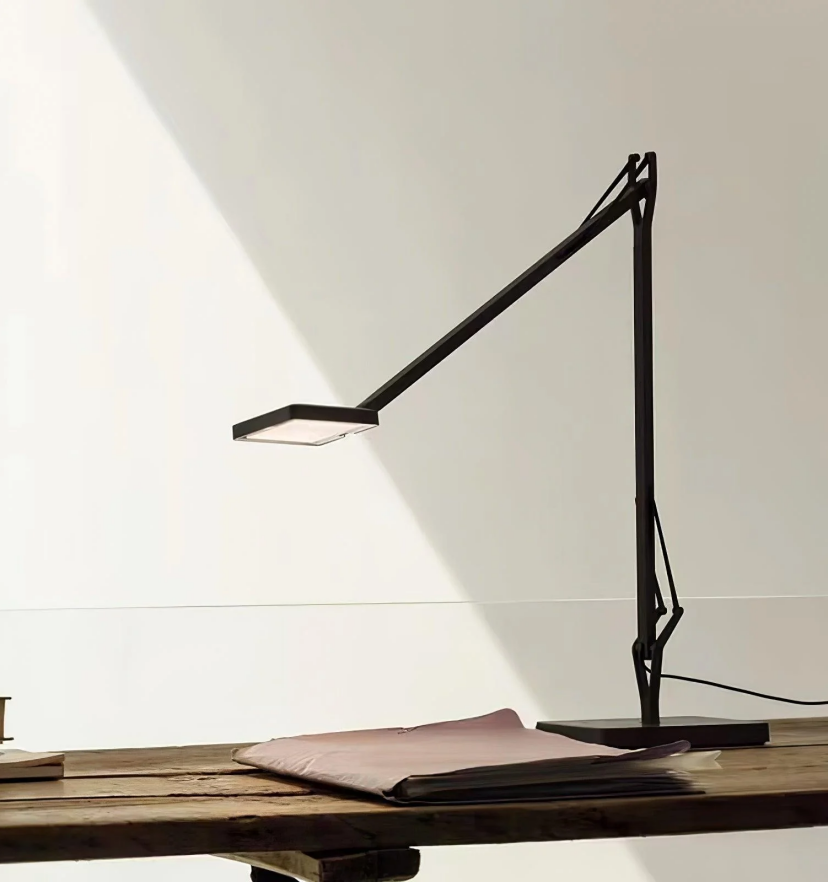 Edge Table Lamp - Yiarolight