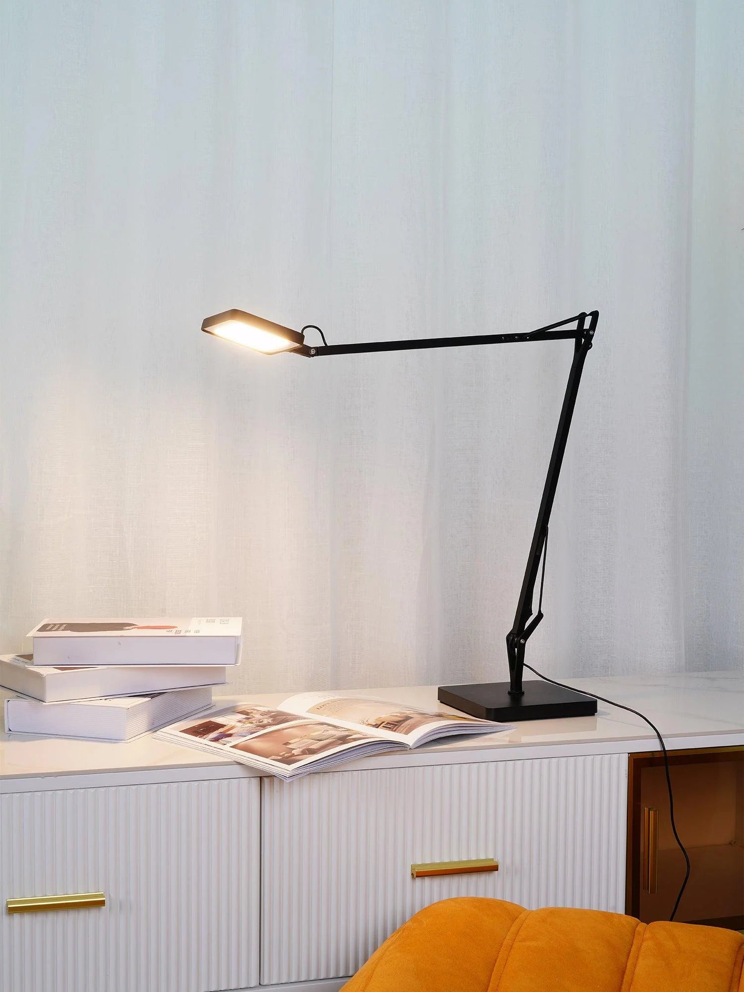 Edge Table Lamp - Yiarolight