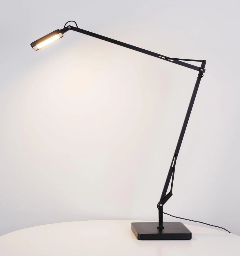 Edge Table Lamp - Yiarolight
