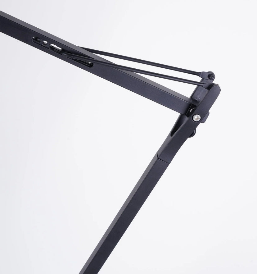 Edge Table Lamp - Yiarolight