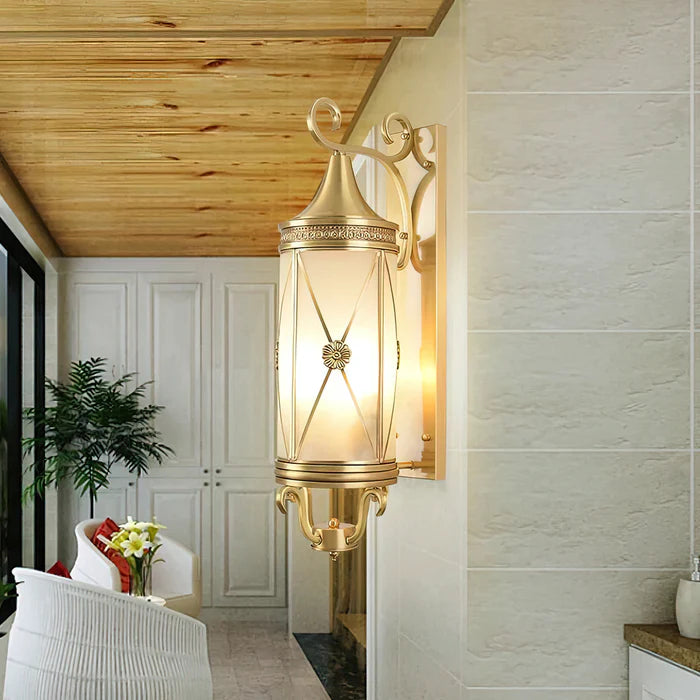 Kimpton Outdoor Wall Light - Auraolight