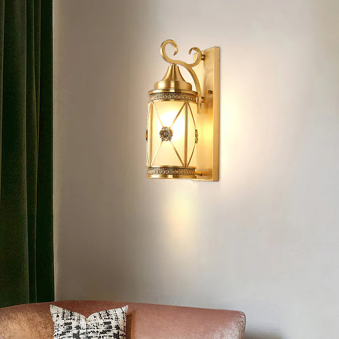 Kimpton Outdoor Wall Light - Auraolight