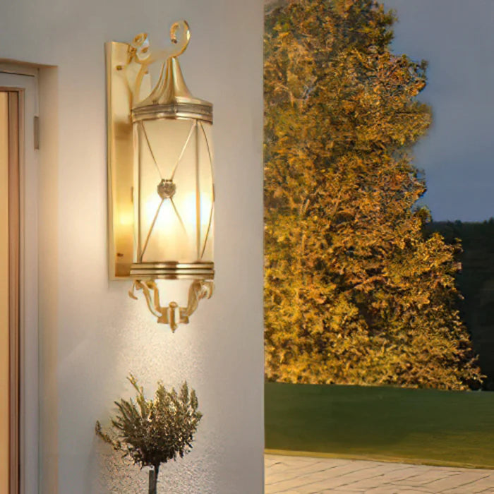 Kimpton Outdoor Wall Light - Auraolight