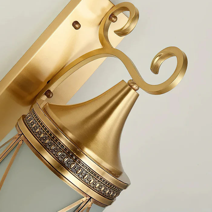Kimpton Outdoor Wall Light - Auraolight