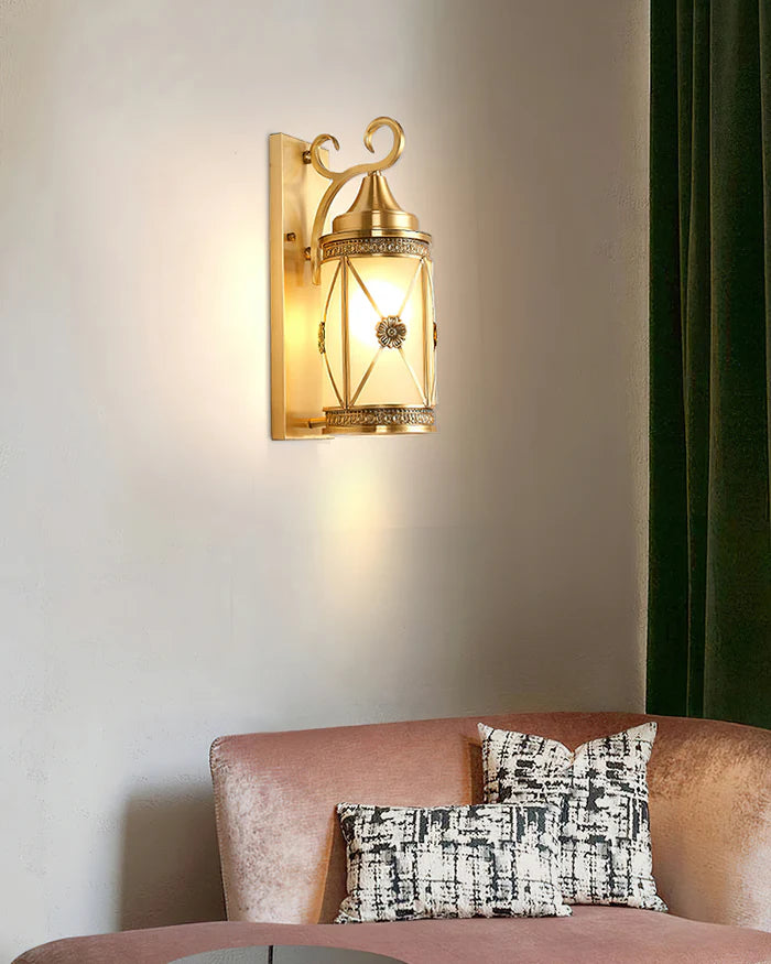 Kimpton Outdoor Wall Light - Auraolight