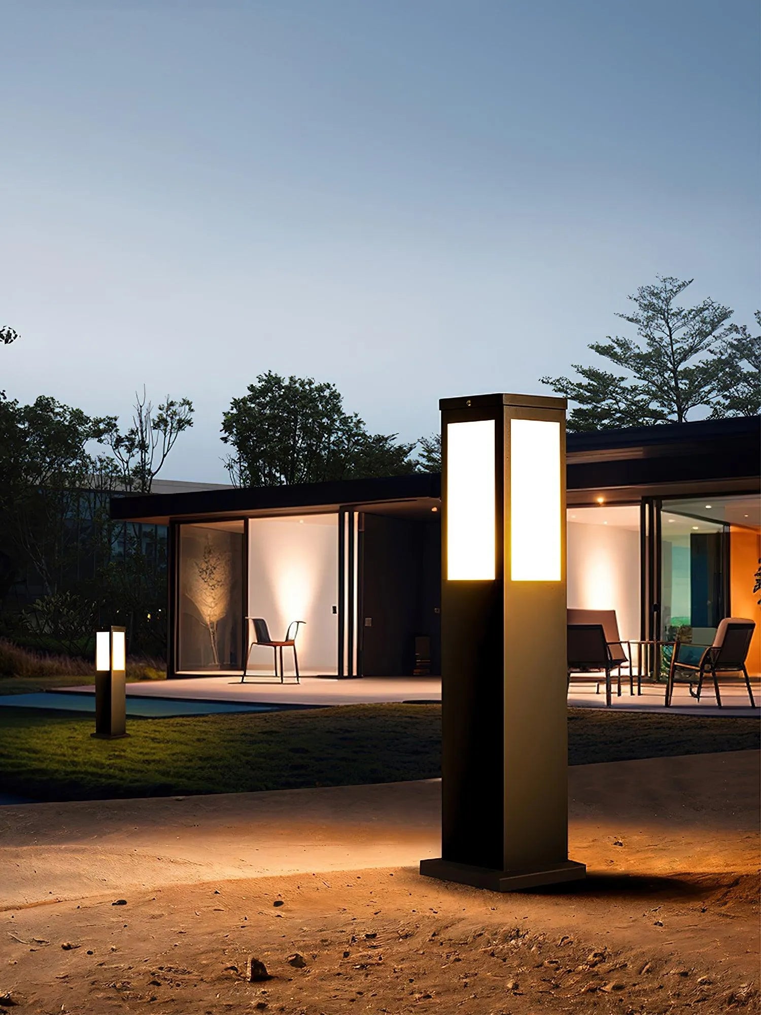 Kuzco Bollard Outdoor Light - Auraolight