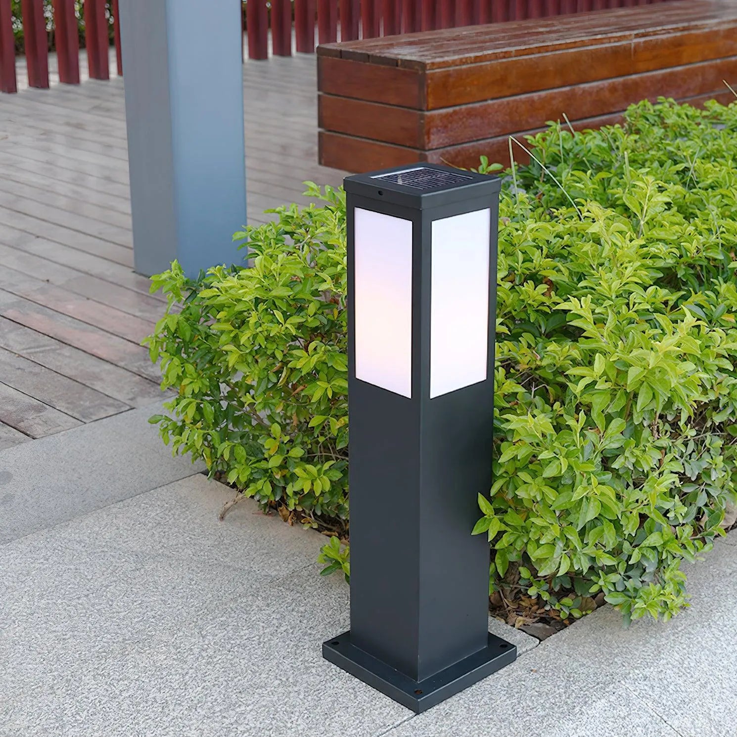 Kuzco Bollard Outdoor Light - Auraolight