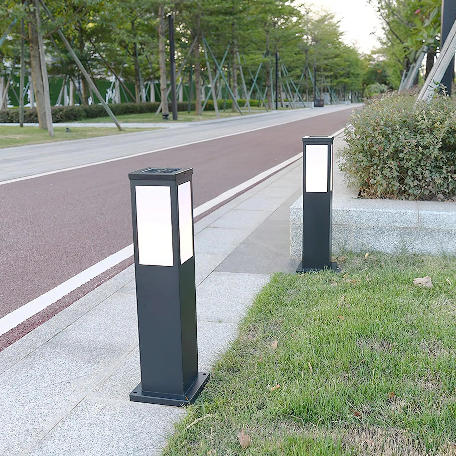 Kuzco Bollard Outdoor Light - Auraolight