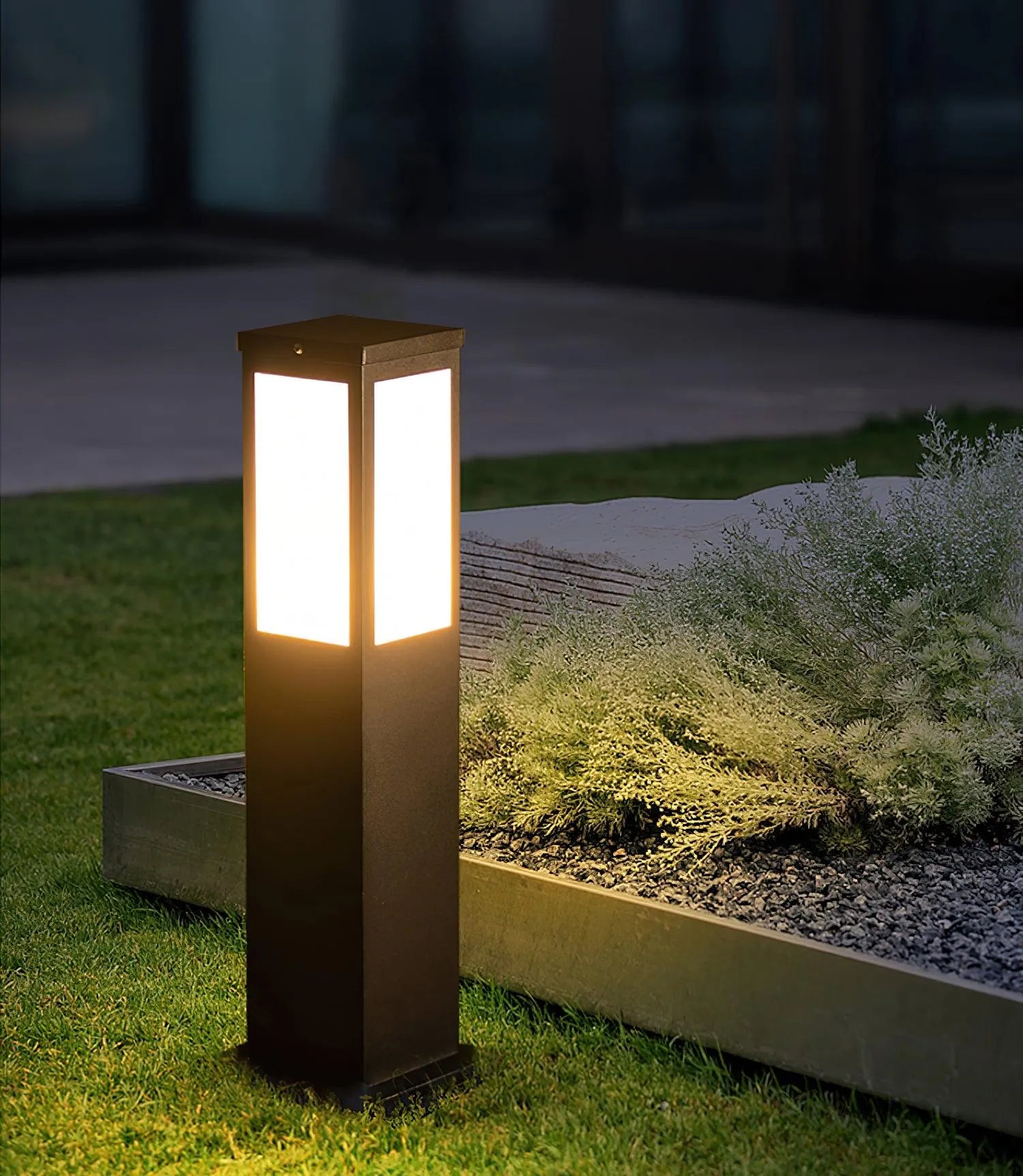 Kuzco Bollard Outdoor Light - Auraolight