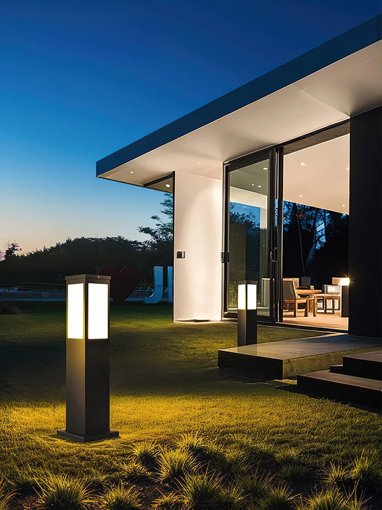 Kuzco Bollard Outdoor Light - Auraolight