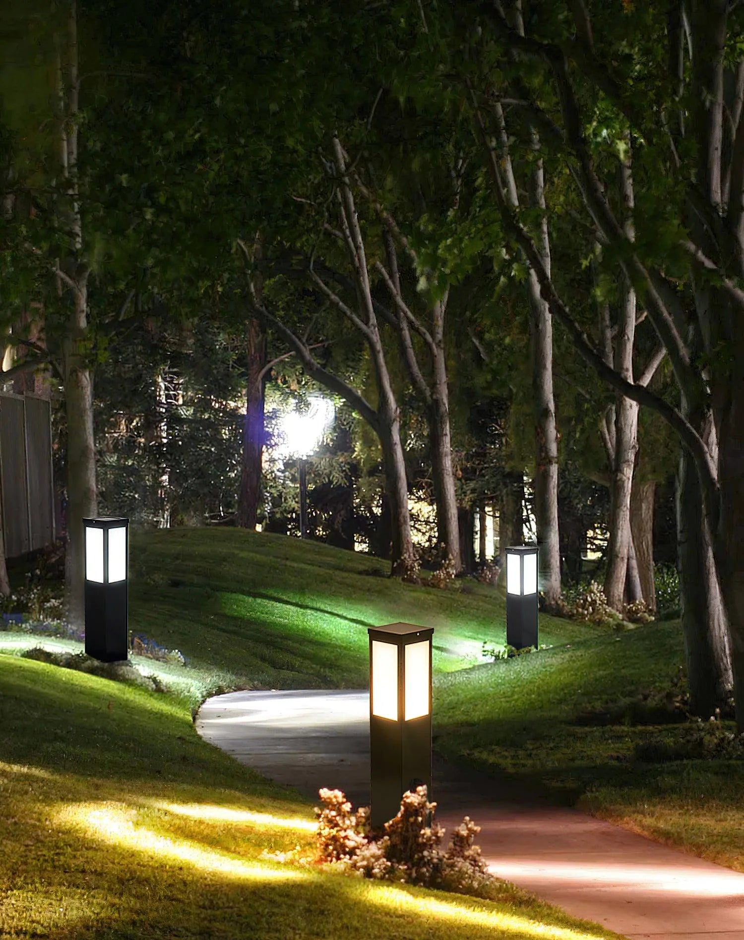 Kuzco Bollard Solar Outdoor Light - Yiarolight