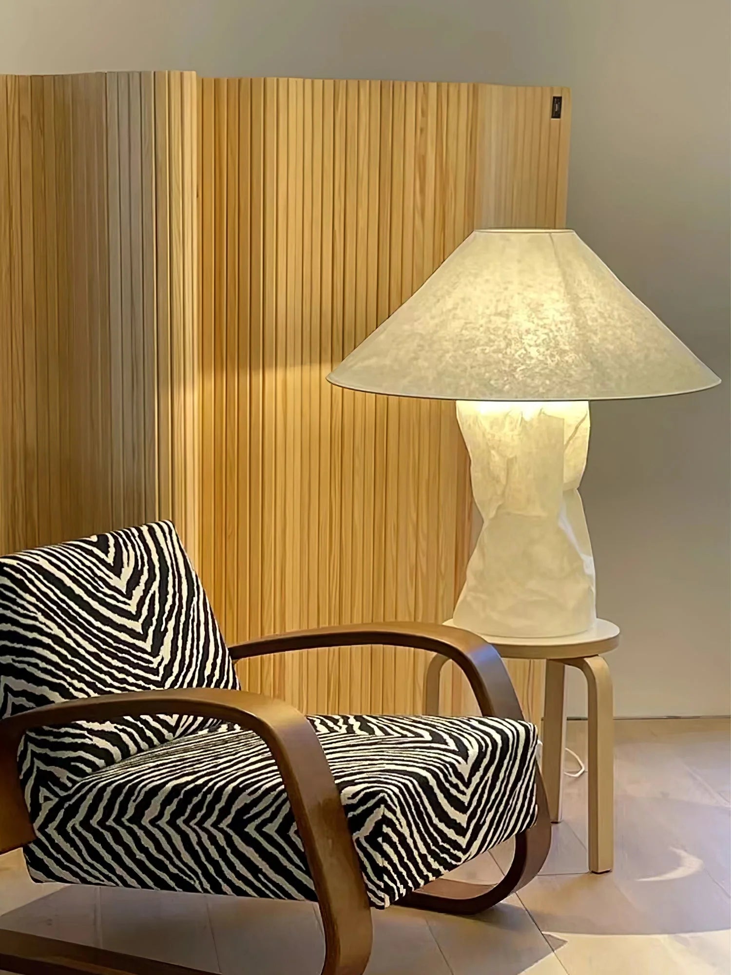 Crinkle Paper Table Lamp - Yiarolight