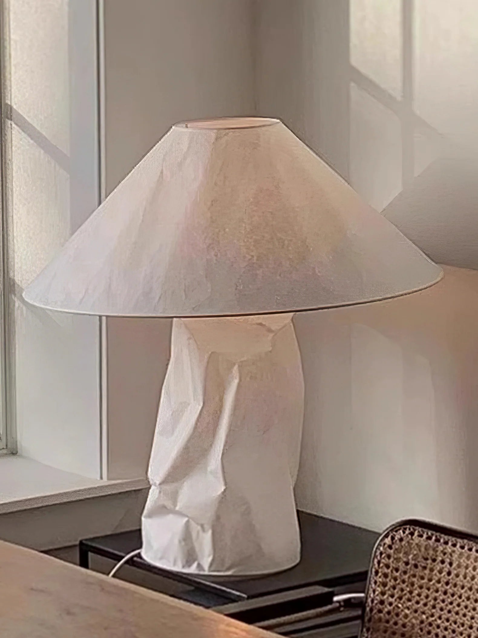 Crinkle Paper Table Lamp - Yiarolight