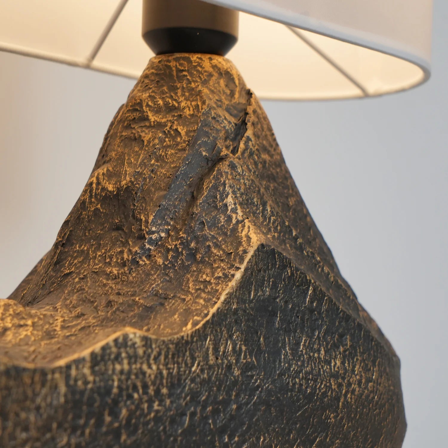 Landscape Table Lamp - Yiarolight