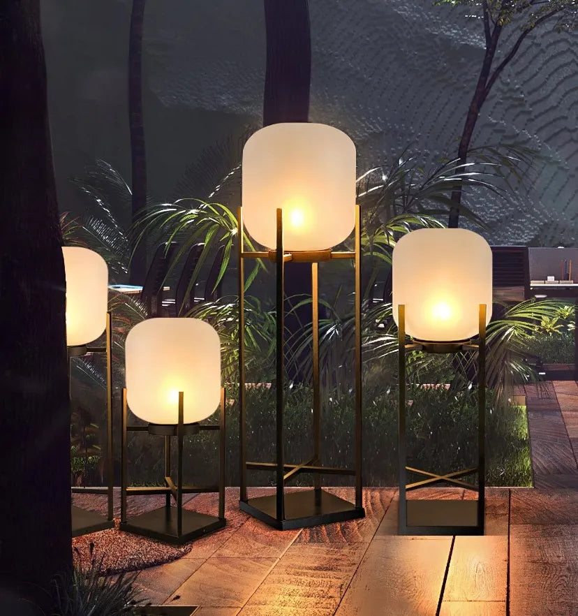 Lantern Outdoor Solar Floor Lamp - Yiarolight