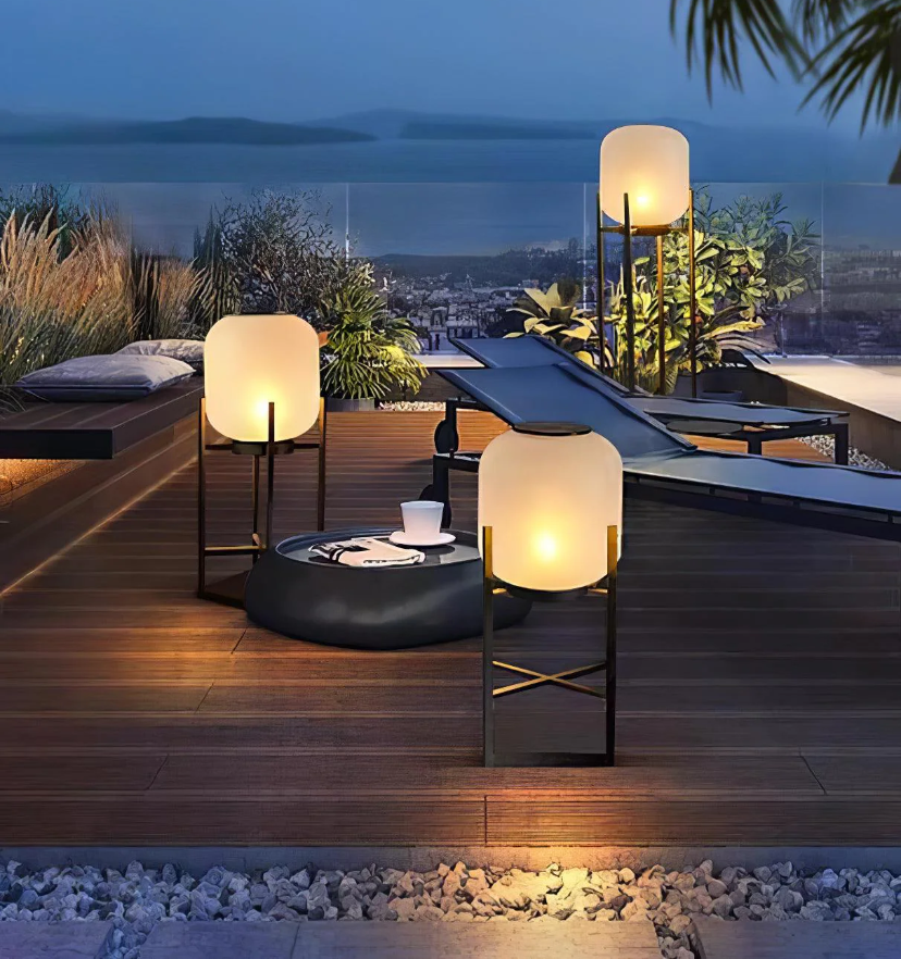 Lantern Outdoor Solar Floor Lamp - Yiarolight