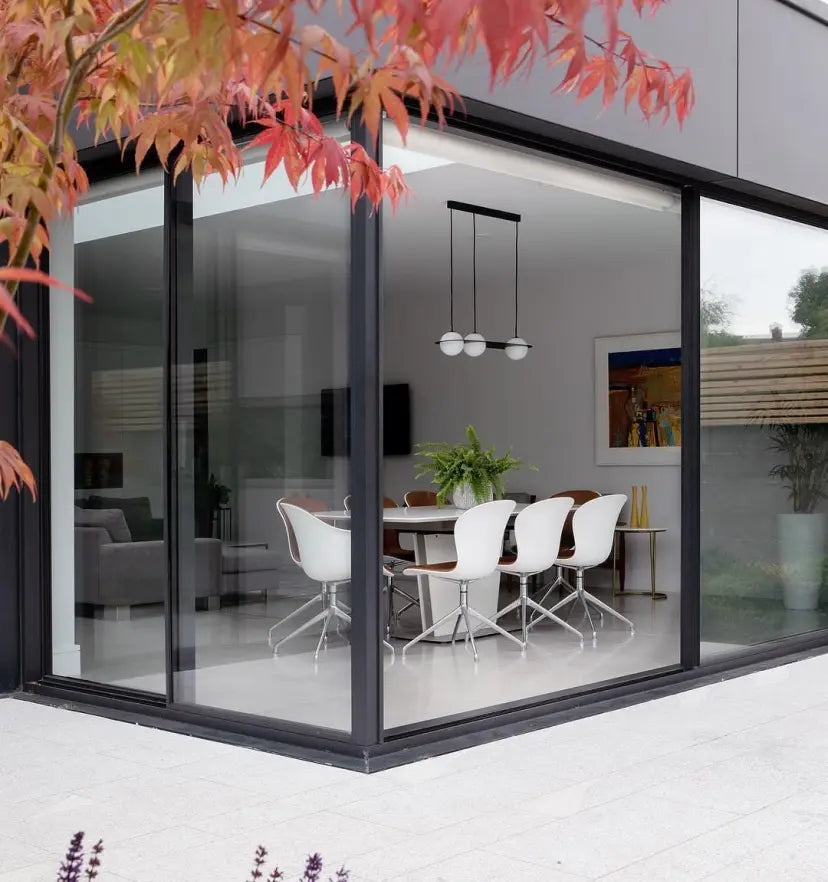 Orbion Black Pendant Lamp - Yiarolight