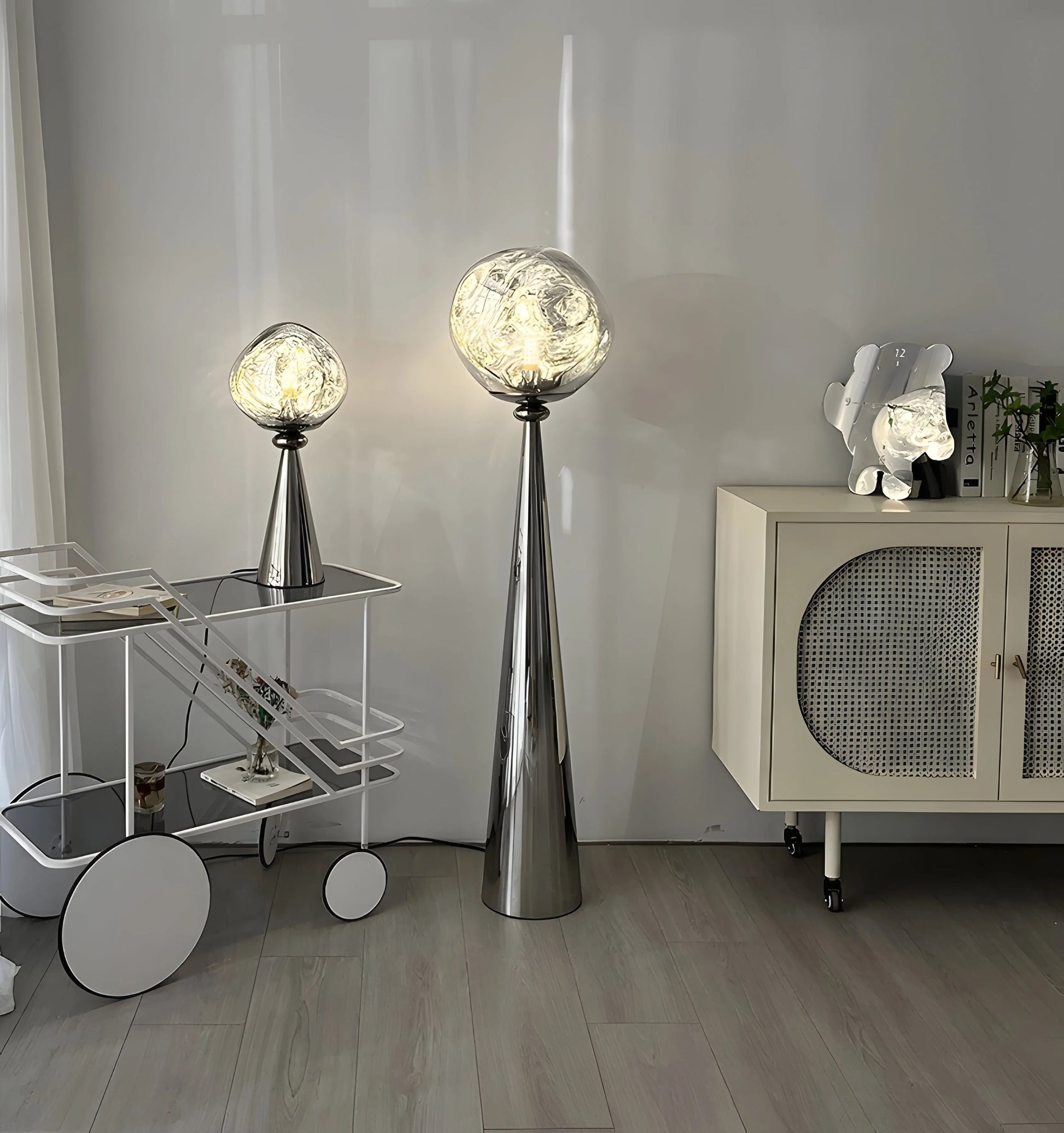 Lava Cone Table Lamp - Auraolight