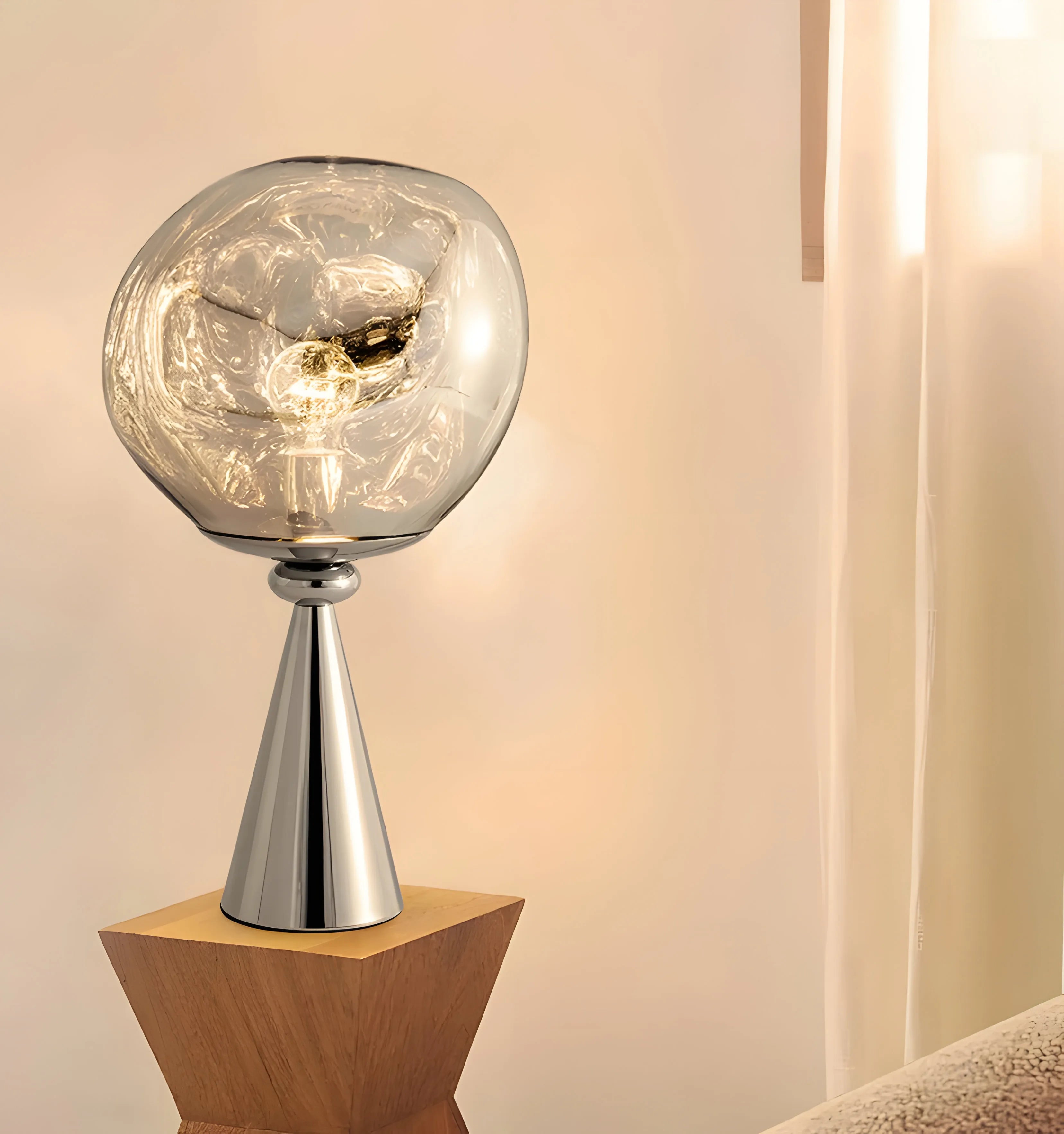 Lava Cone Table Lamp - Auraolight