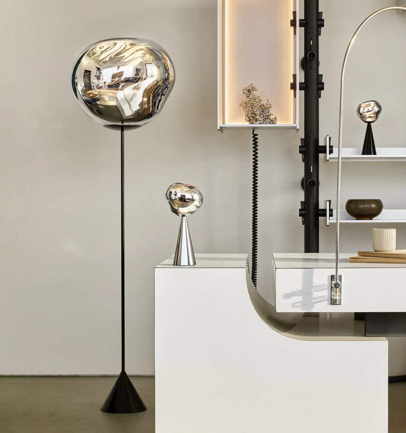 Lava Slim Floor Lamp - Yiarolight