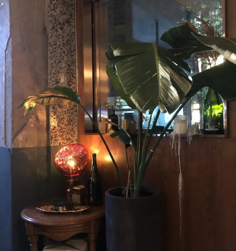 Lava Table Lamp - Yiarolight