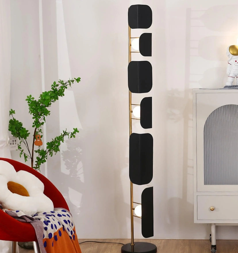 Leagan Floor Lamp - Yiarolight