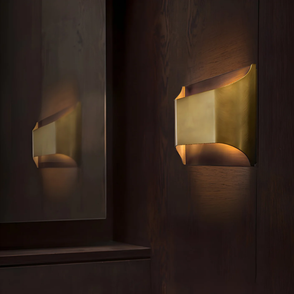 Leclerc Sconce - Yiarolight