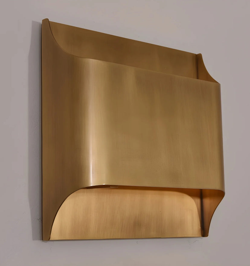 Leclerc Sconce - Yiarolight