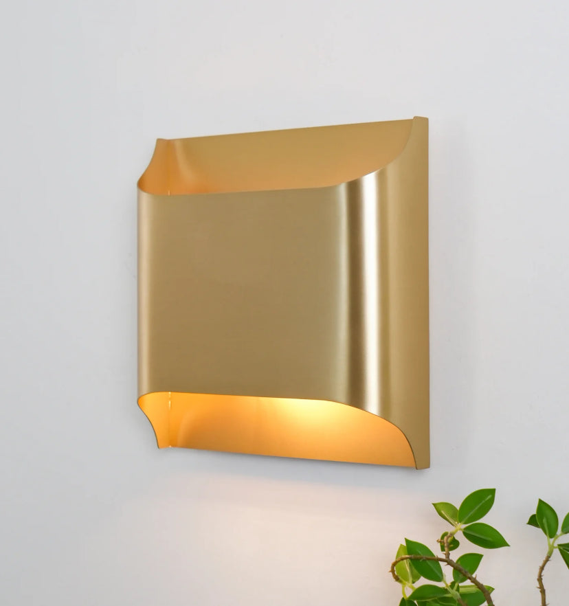 Leclerc Sconce - Yiarolight