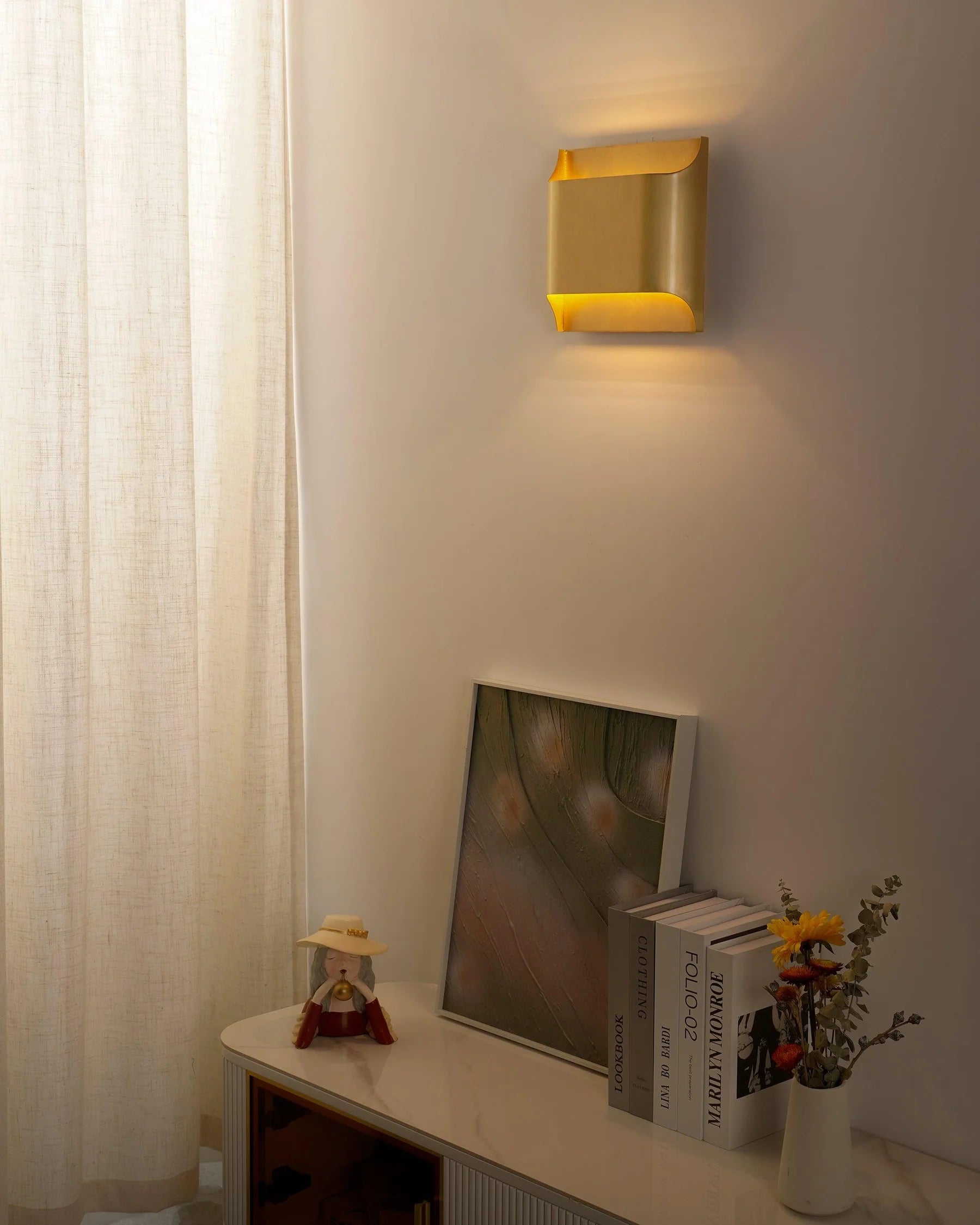 Leclerc Sconce - Yiarolight