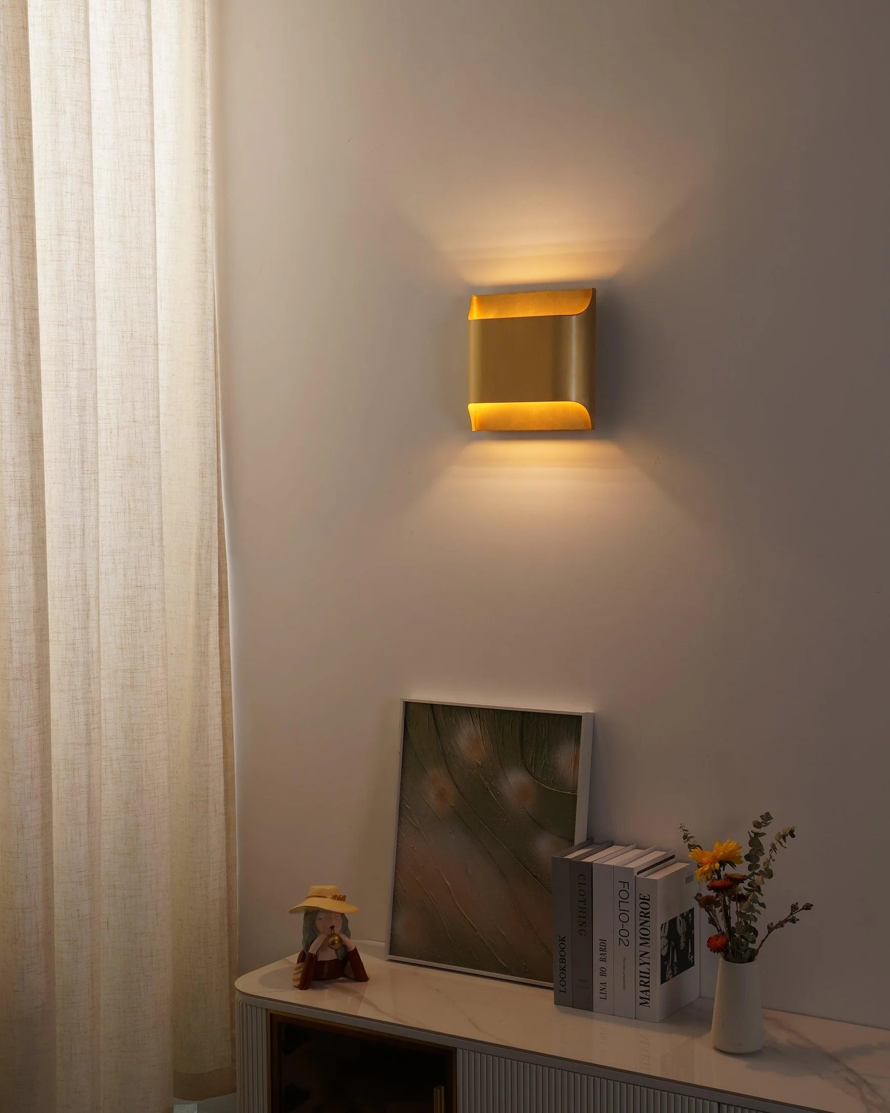 Leclerc Sconce - Yiarolight