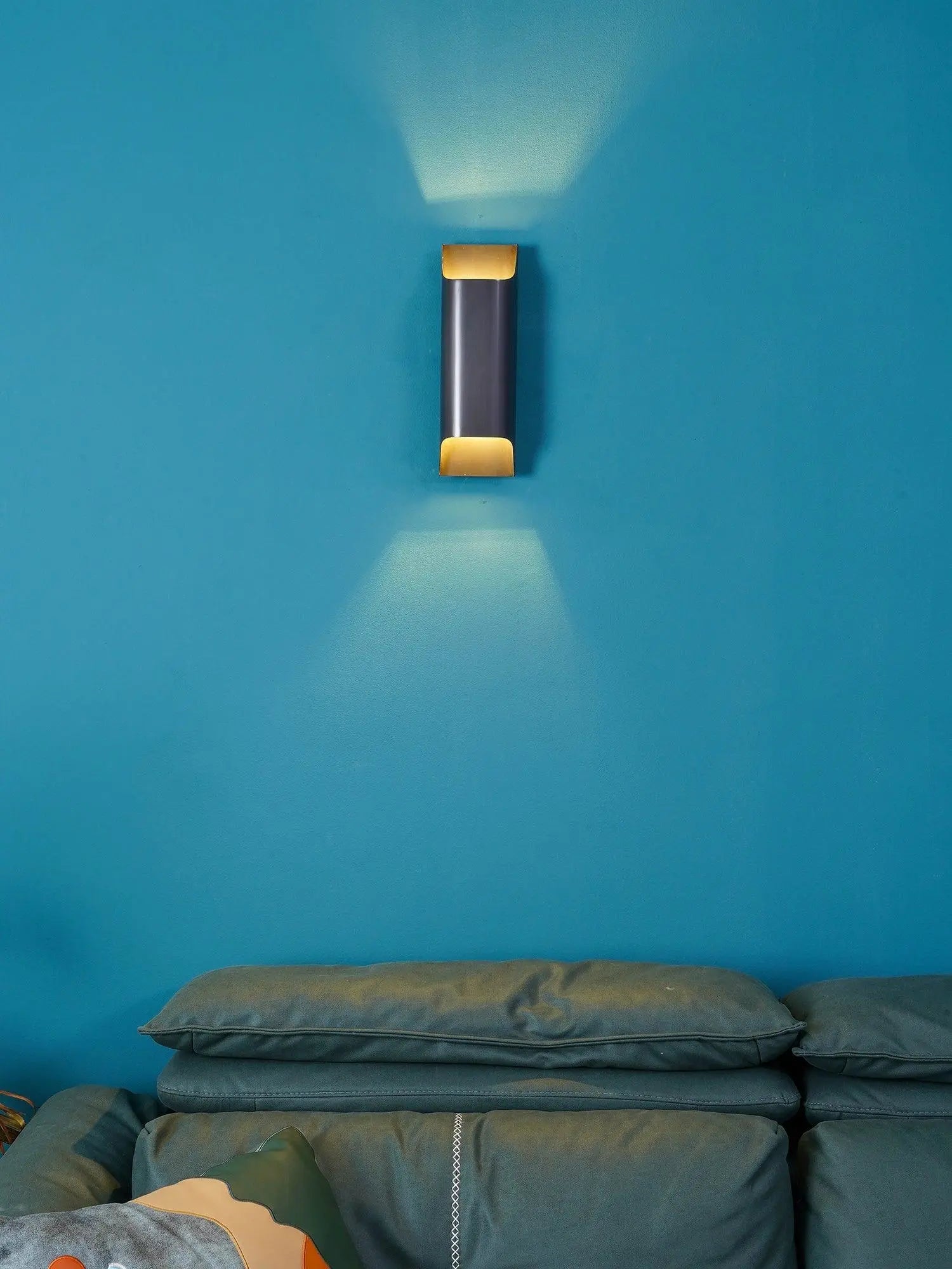 Leclerc Sconce - Yiarolight