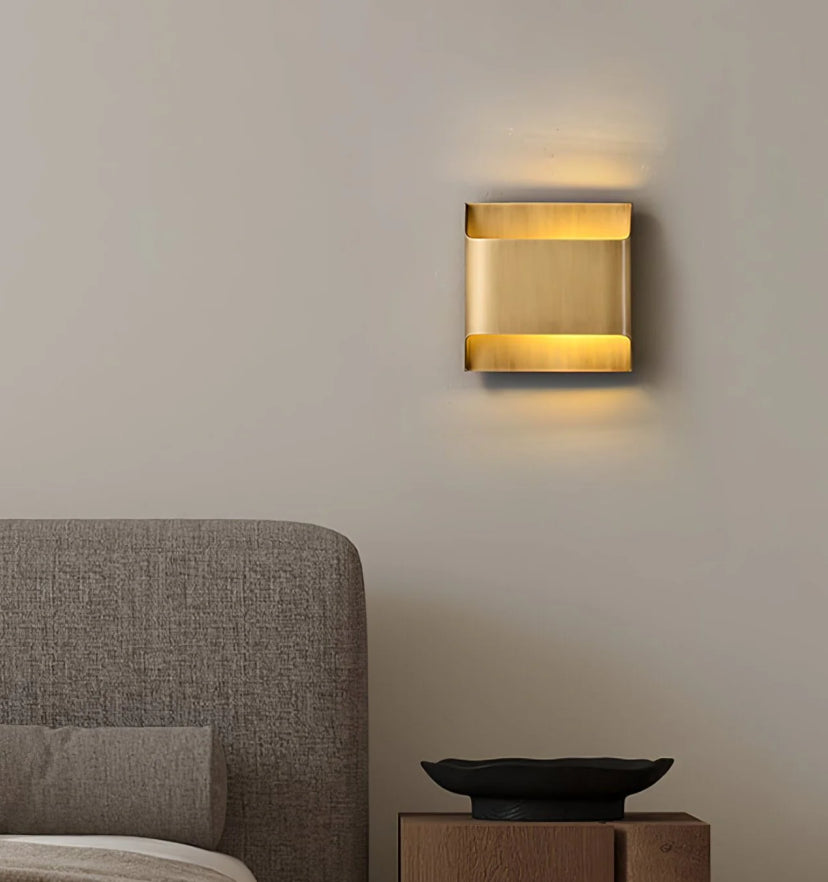 Leclerc Sconce - Yiarolight