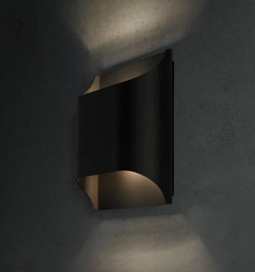 Leclerc Sconce - Yiarolight