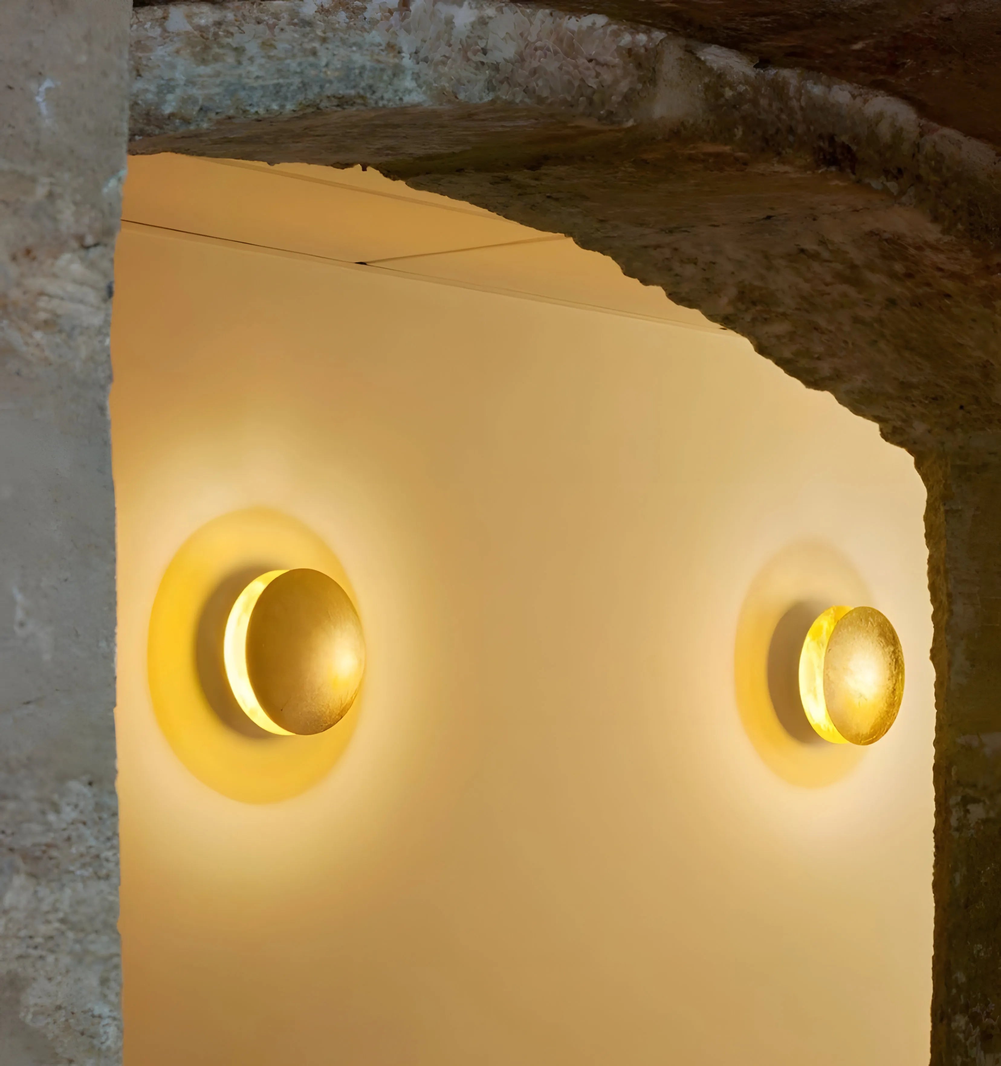 Giorgio Wall Lamp - Yiarolight