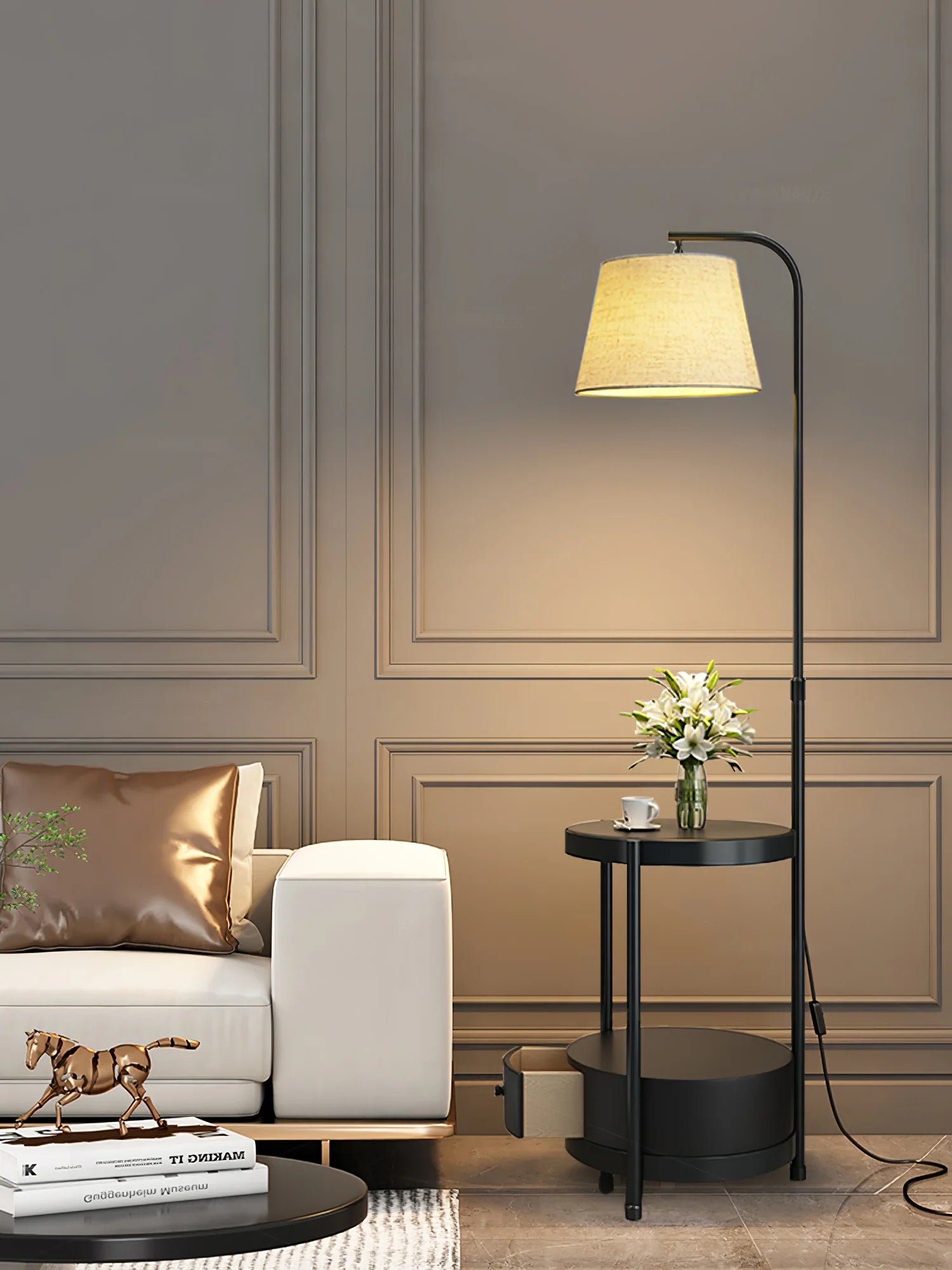 Lilah Floor Lamp - Auraolight