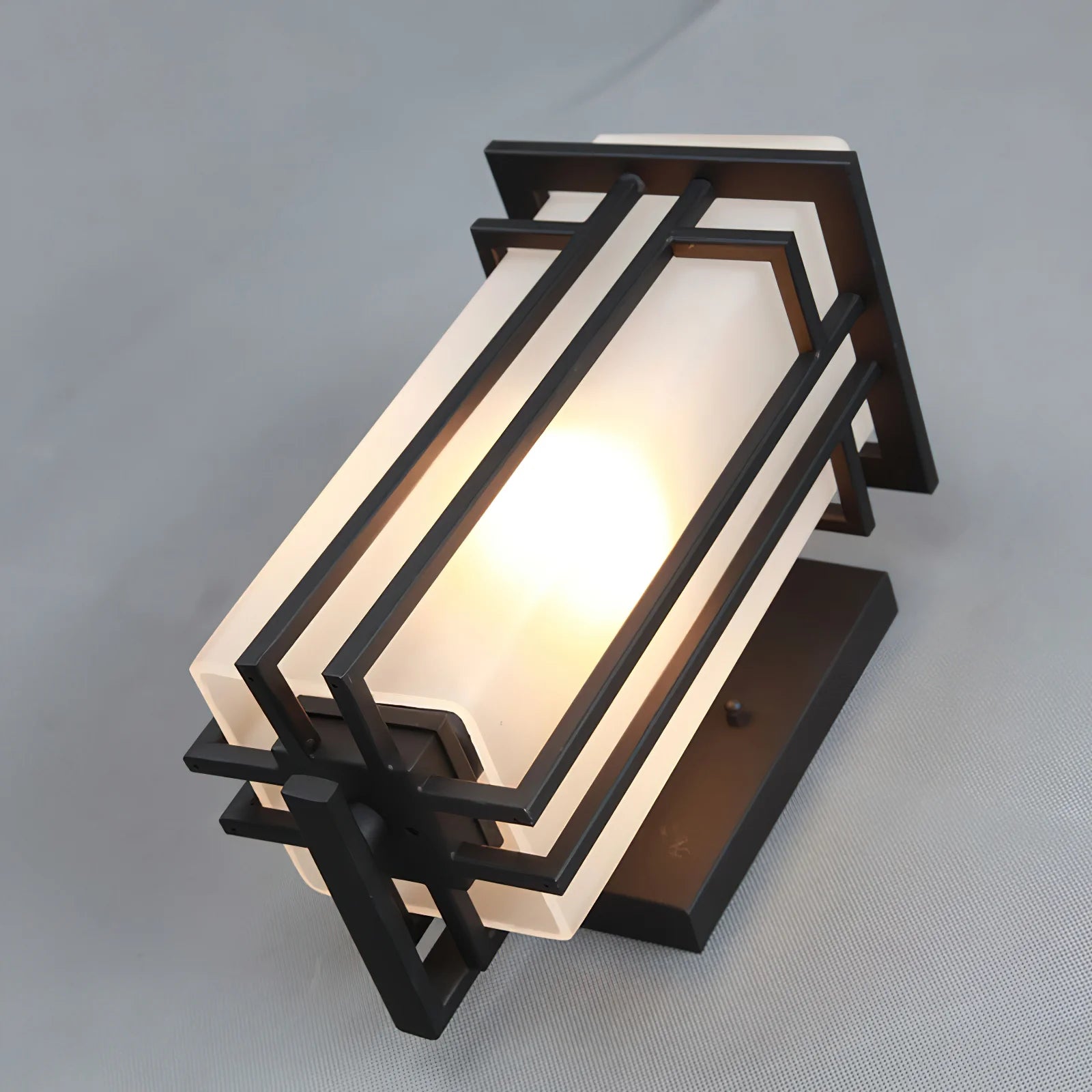 Linden Outdoor Wall Lamp - Auraolight