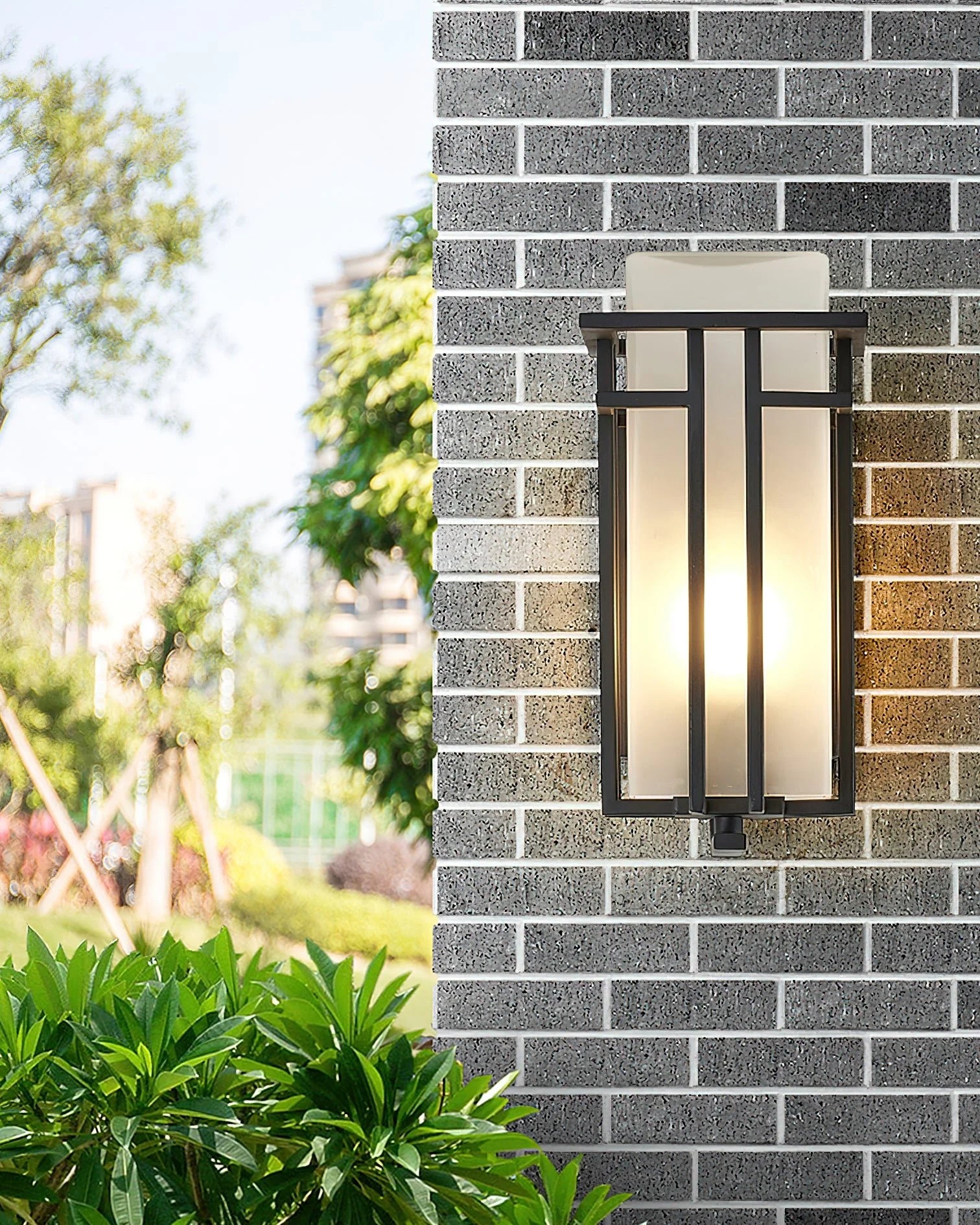 Linden Outdoor Wall Lamp - Auraolight