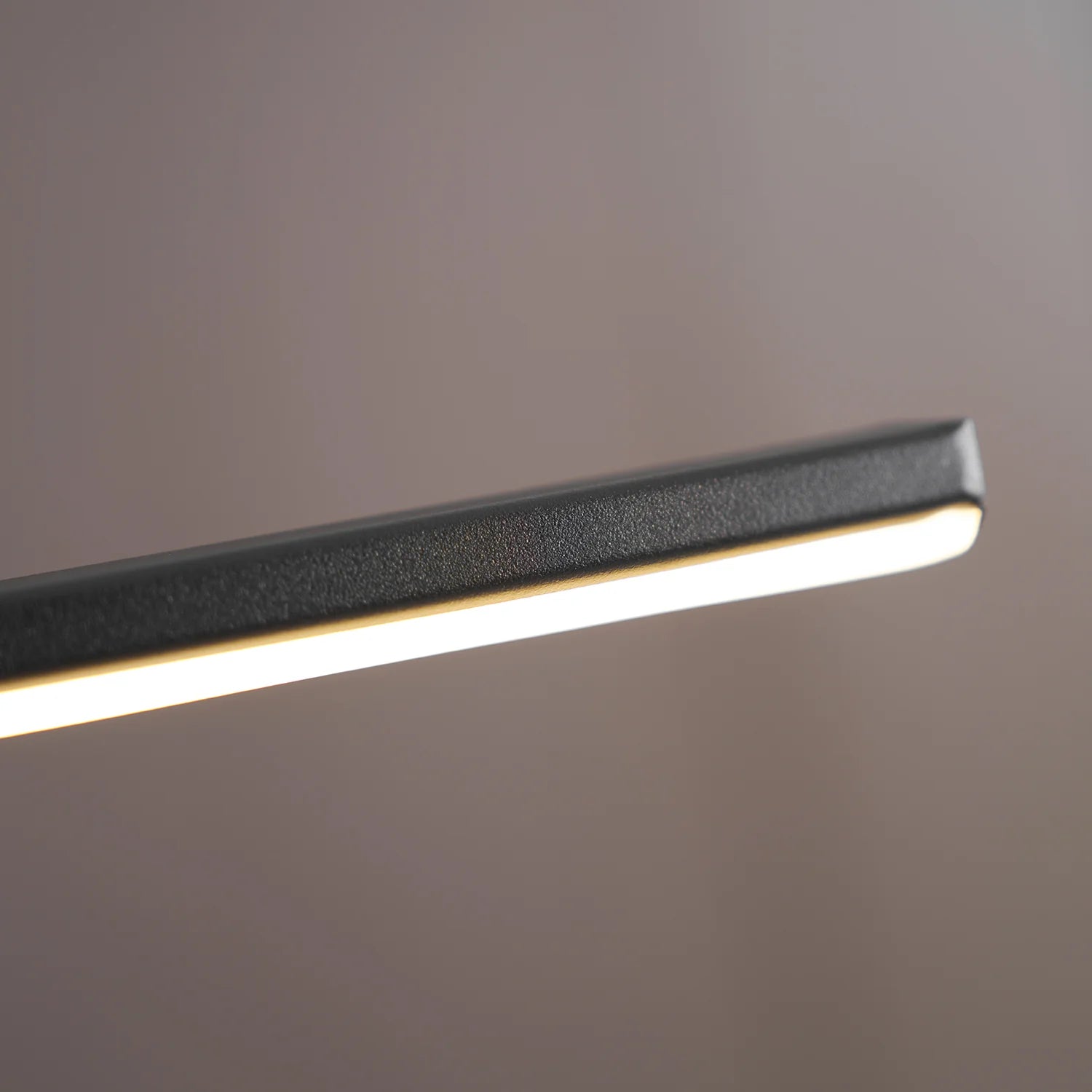 Link Pendant Light