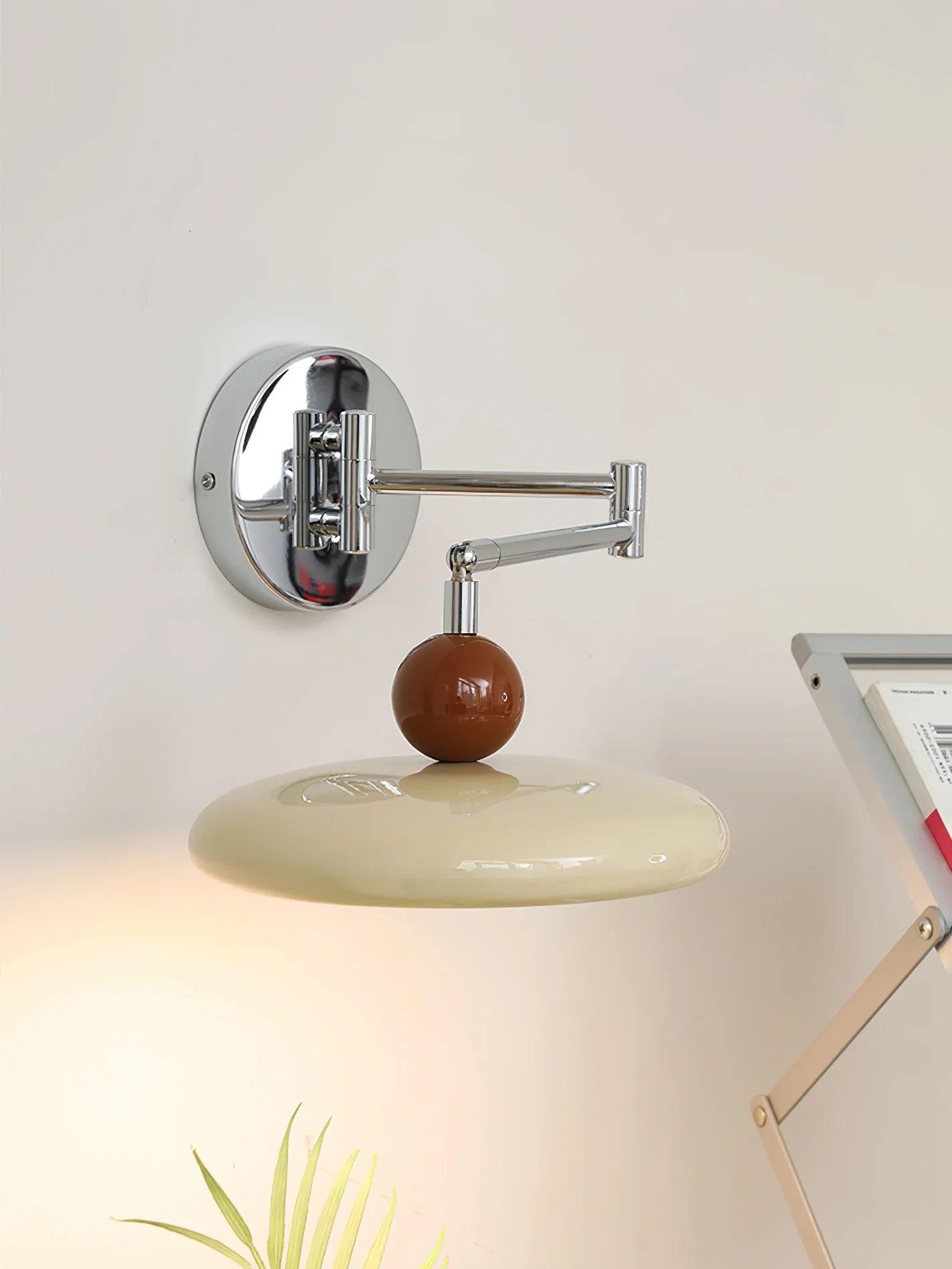 Lola Swing Arm Wall Lamp - Auraolight
