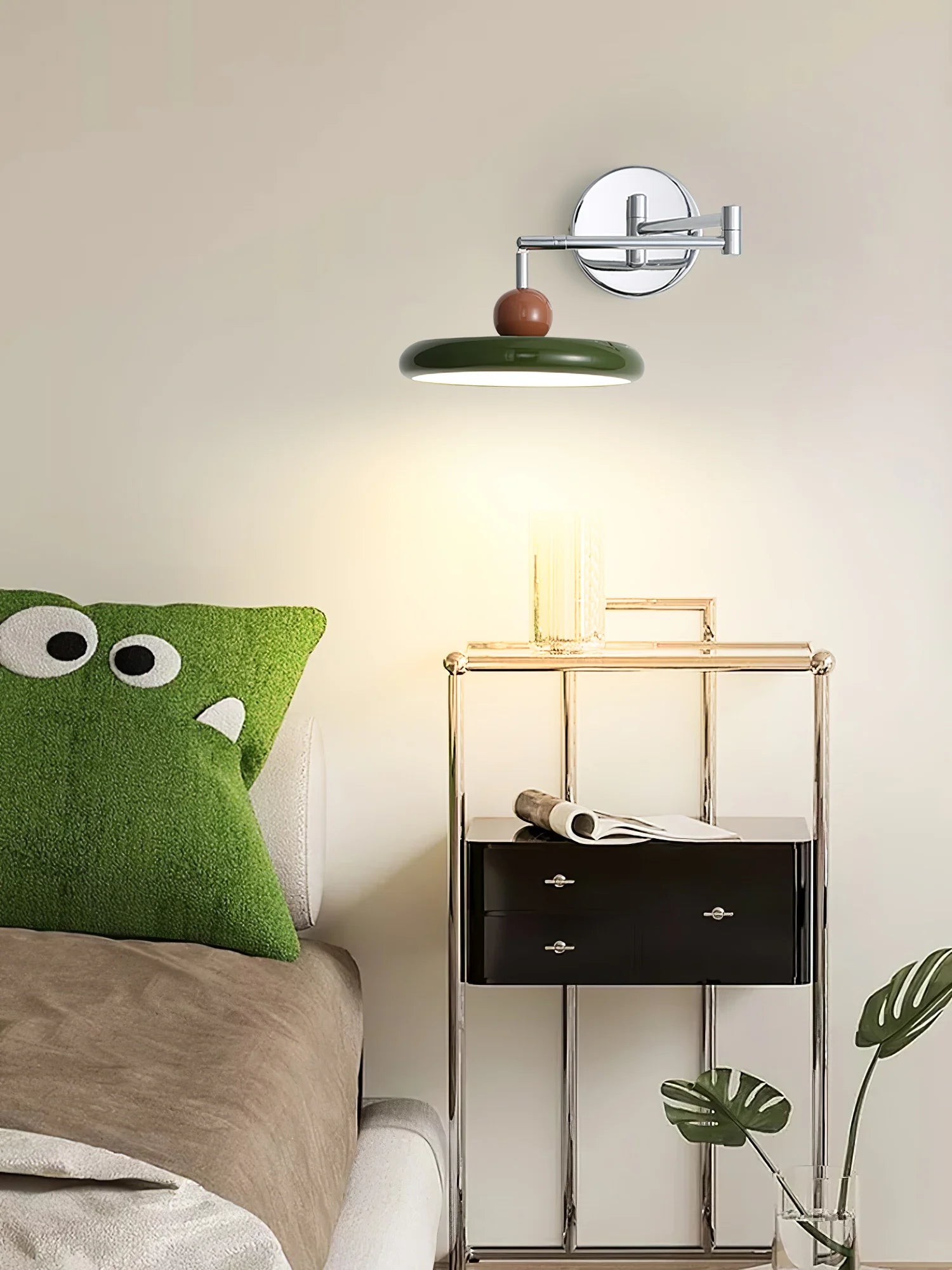 Lola Swing Arm Wall Lamp - Auraolight