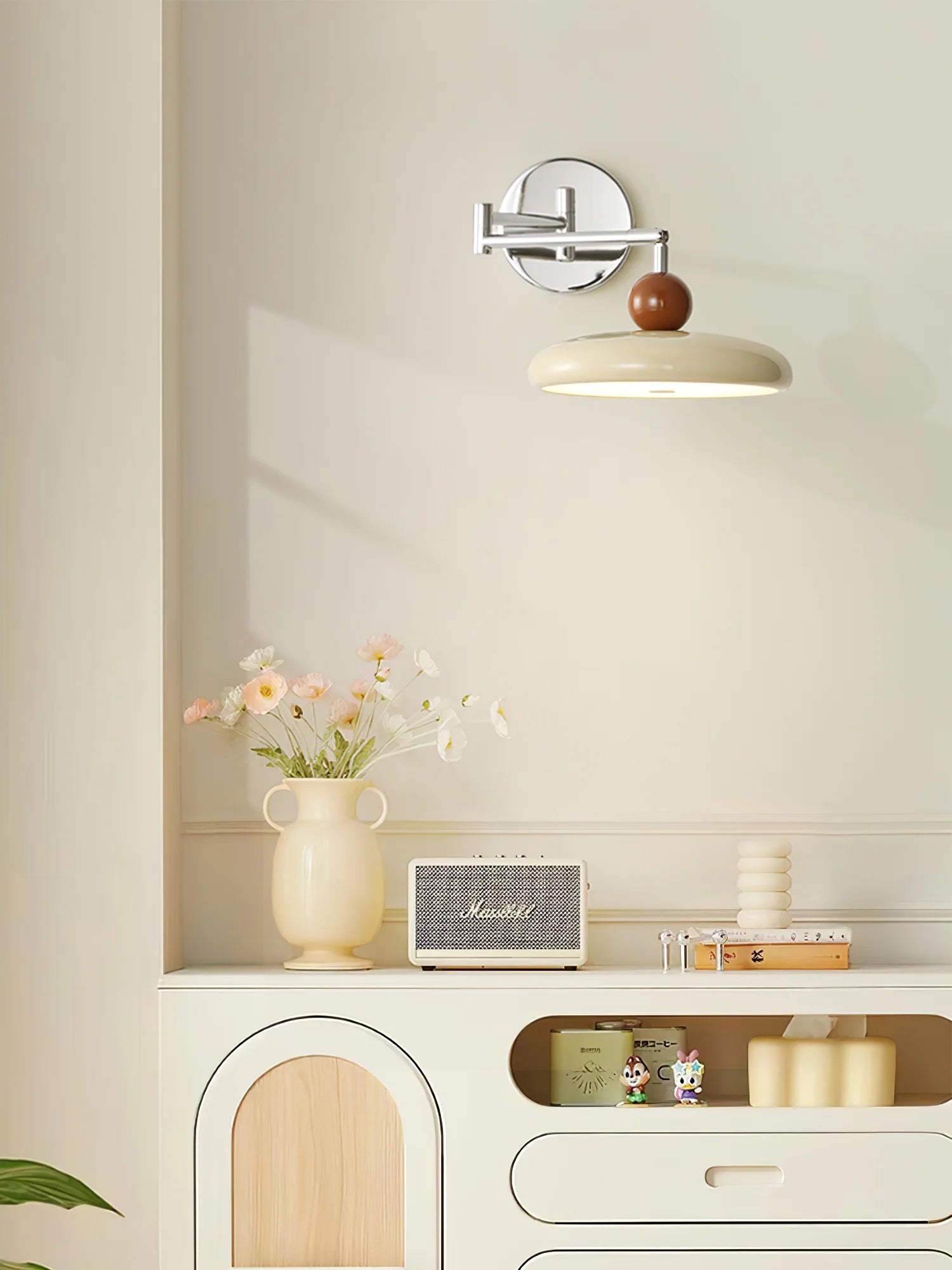 Lola Swing Arm Wall Lamp - Auraolight