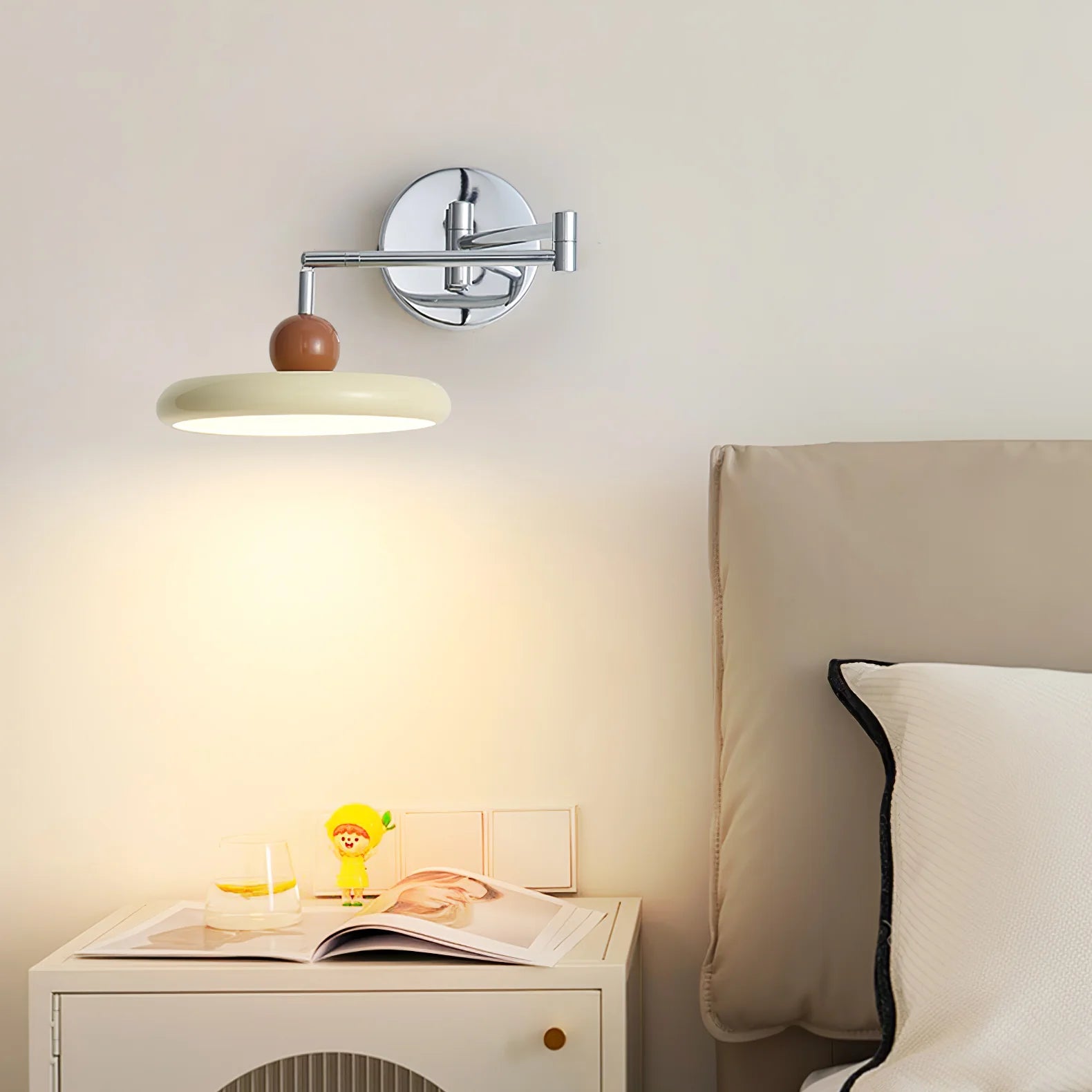Lola Swing Arm Wall Lamp - Auraolight