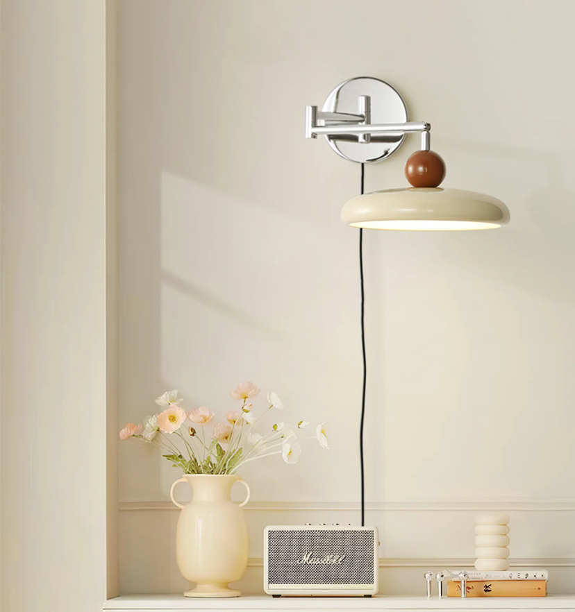 Lola Plug-in Wall Lamp - Auraolight