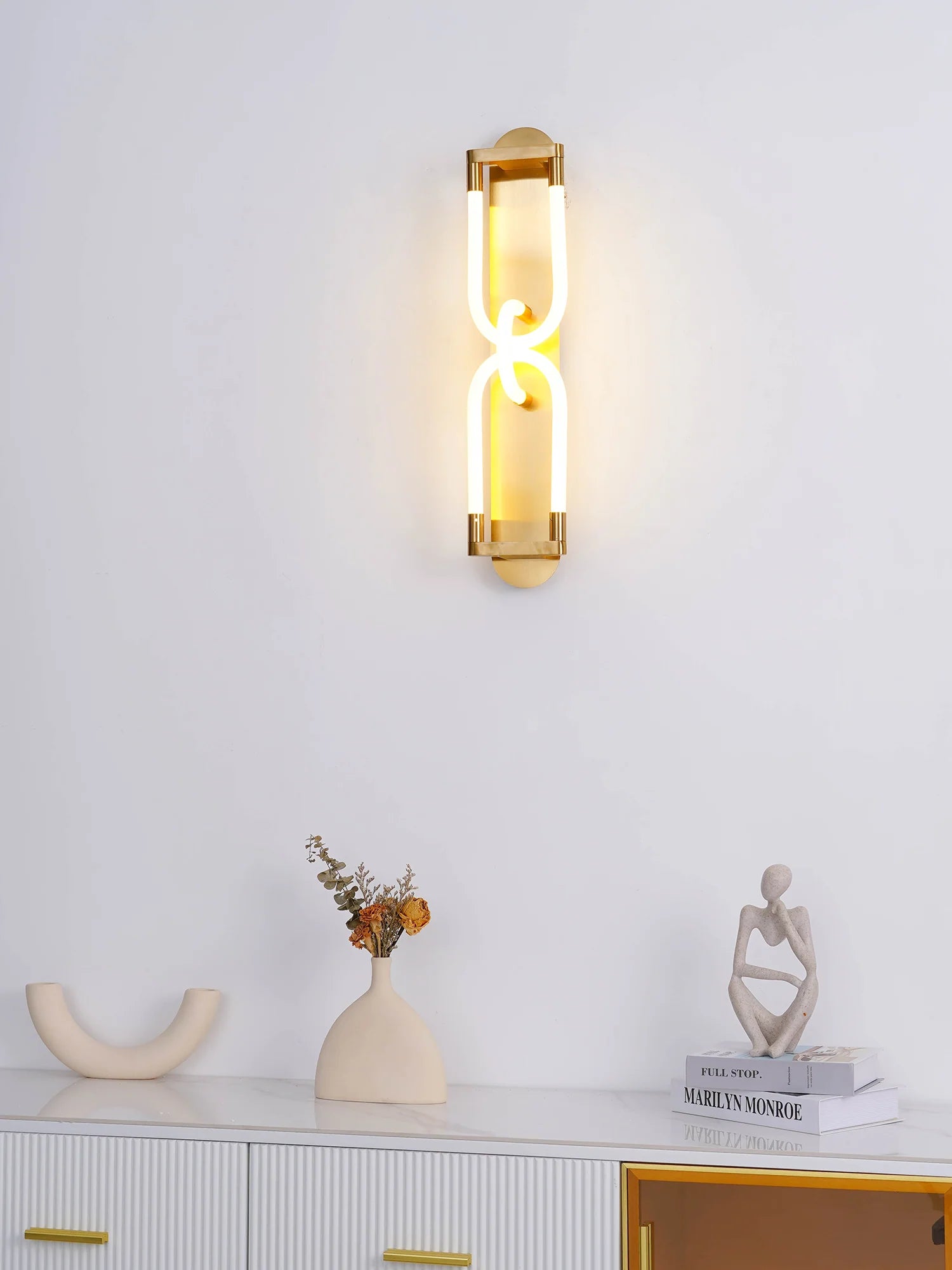 Loopi Wall Lamp - Yiarolight